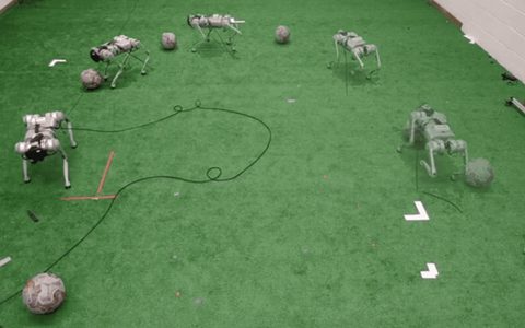 HiLMa-Res: A General Hierarchical Framework via Residual RL for Combining Quadrupedal Locomotion and Manipulation